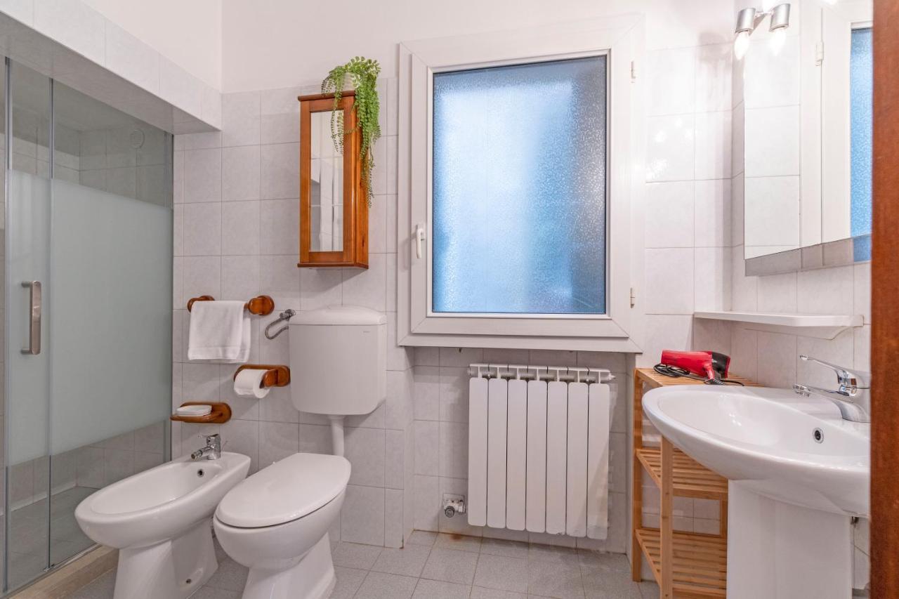 Апартаменти Ponte Squero Flat M0270423226 Венеція Екстер'єр фото